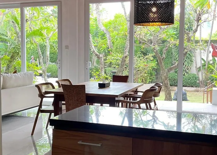 Villa Baliana Legian